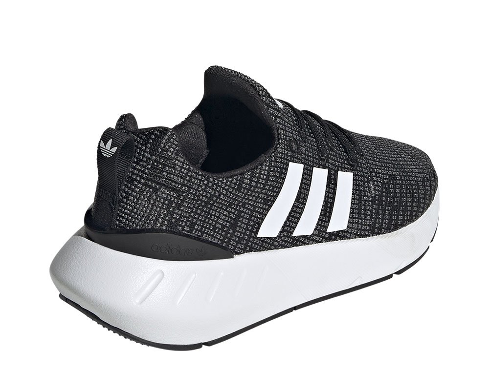 adidas Swift Run 22 Młodzieżowe Czarne (GW8176) adidas Swift Run 22 Młodzieżowe Czarne (GW8176)