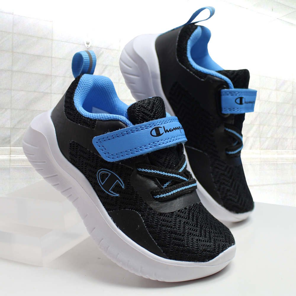 Champion Low Cut Shoe Softy Evolve B (TD) Dziecięce Czarno-Niebieskie (S32453-KK002) Champion Low Cut Shoe Softy Evolve B (TD) Dziecięce Czarno-Niebieskie (S32453-KK002)