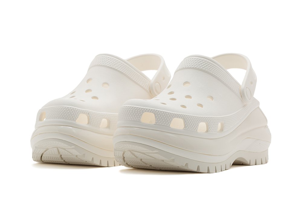 Crocs Classic Mega Crush Clog "White" (207988-WHITE) Crocs Classic Mega Crush Clog "White" (207988-WHITE)